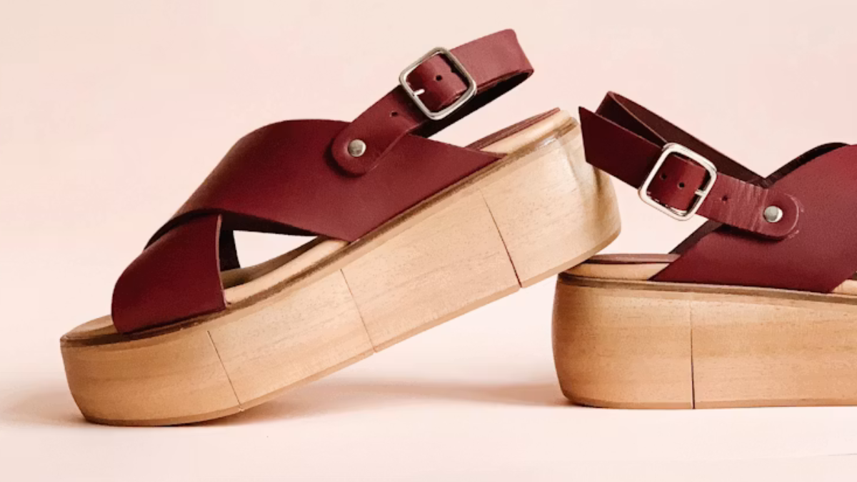 Bata vs. Paragon Solea: Extra Soft Daily Slippers & Sandals Under ₹899
