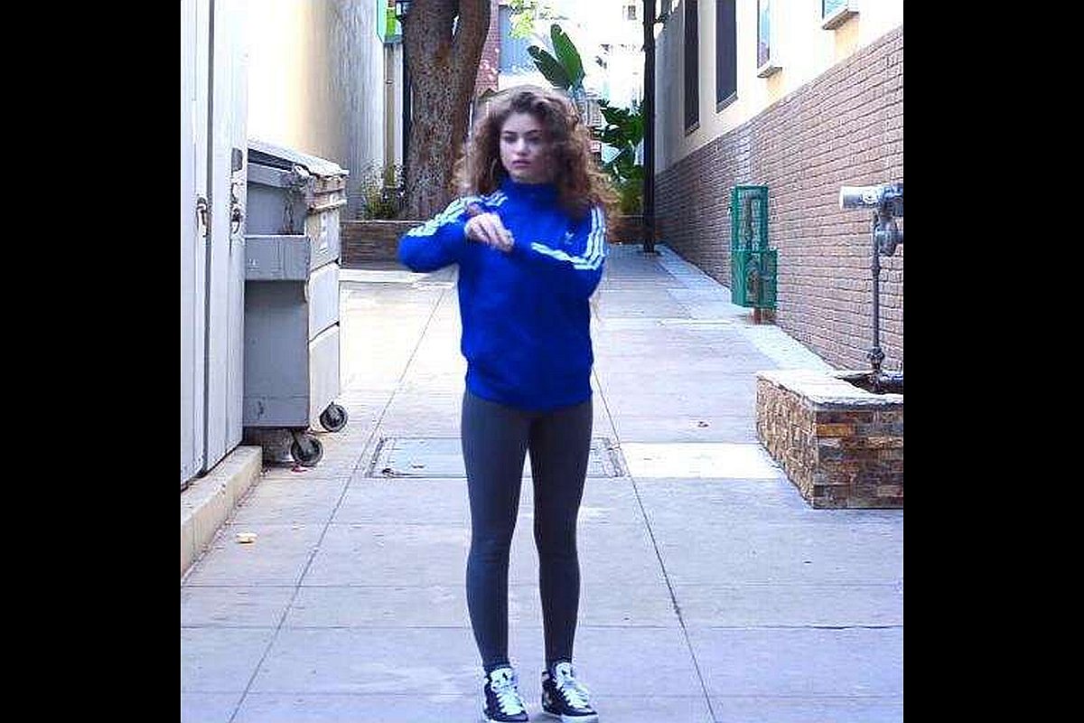 India's DeepDraper Creates a 3D Avatar of Your Measurements to Predict How Clothes Will Look on You