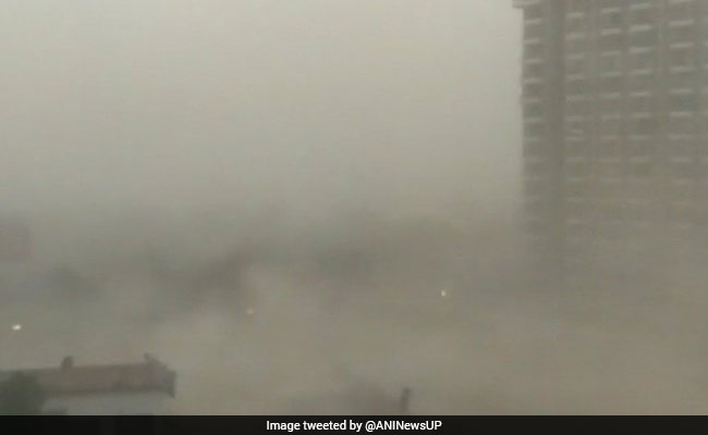 Sudden Dust Storm, Rain Lash Delhi, Trees Uprooted, Traffic Halts