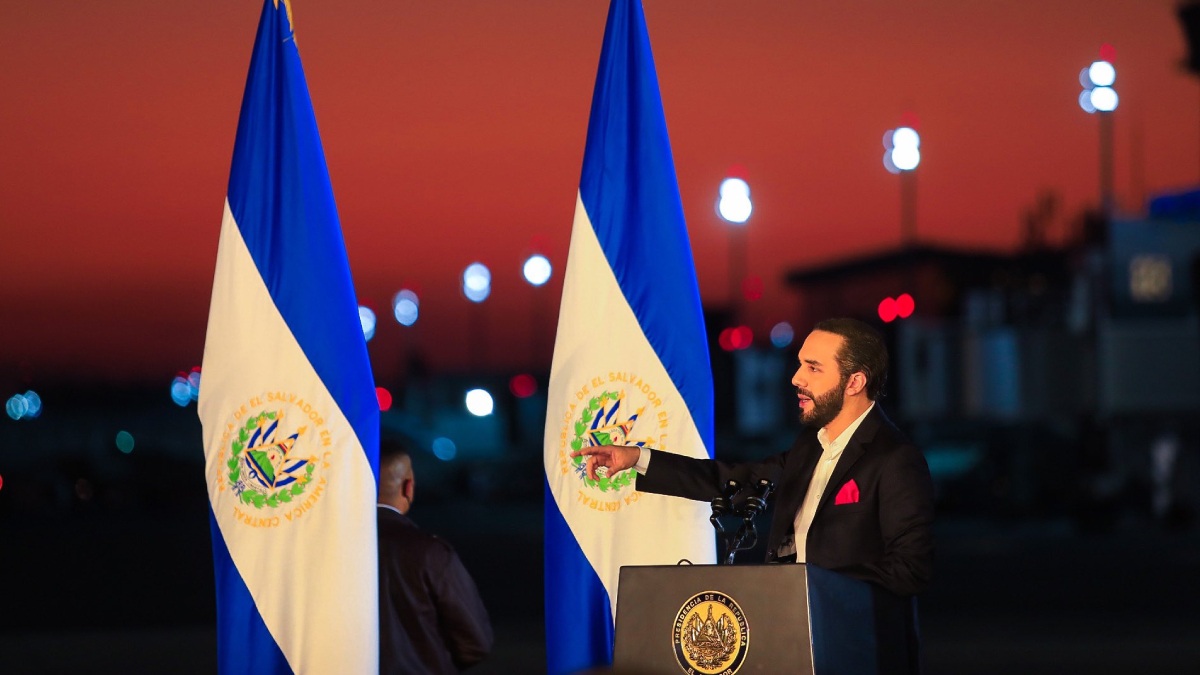 Bitcoin Legalisation, Crypto Uncertainty Drag Down El Salvador's Fitch Ratings