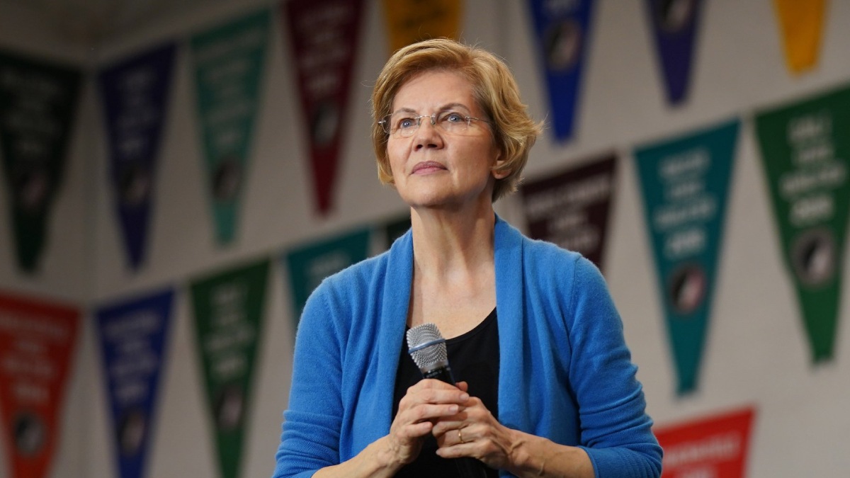 Ukraine Crisis: US Senator Elizabeth Warren Working to Curb Scope of Sanction Evasions via Crypto for Russians