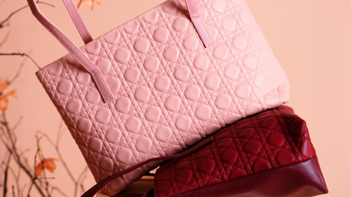 Luxury Meets Style: Premium Handbags on Myntra Worth the Splurge
