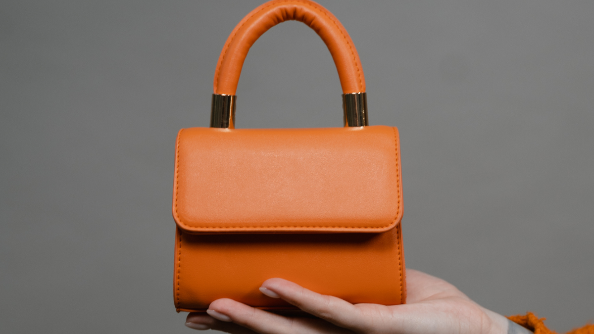 Amazon's Best Mini Handbags for a Chic and Compact Look Amazon's Best Mini Handbags for a Chic and Compact Look