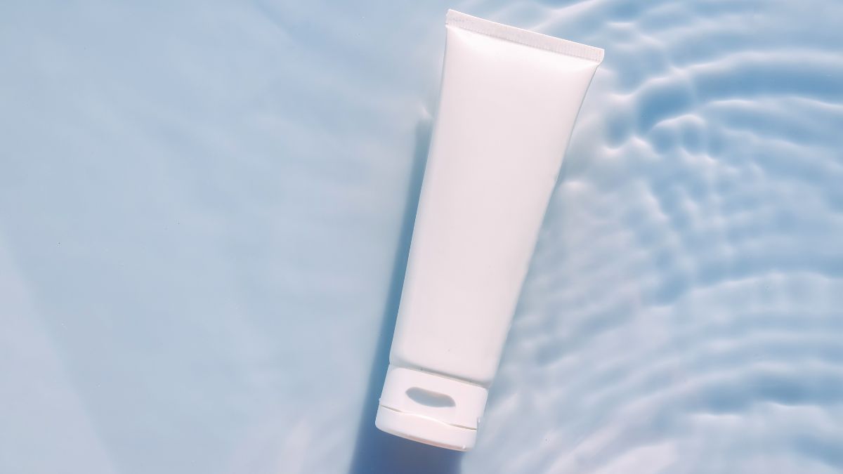 Myntra Finds: 5 Lightweight Moisturizers for Soft and Fresh Skin Myntra Finds: 5 Lightweight Moisturizers for Soft and Fresh Skin
