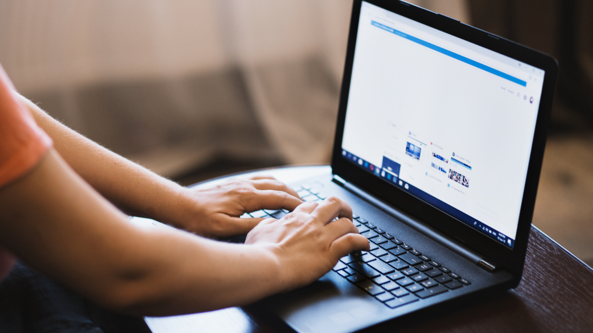 Amazon Great Indian Festival Deals On Best 2 in 1 Laptops