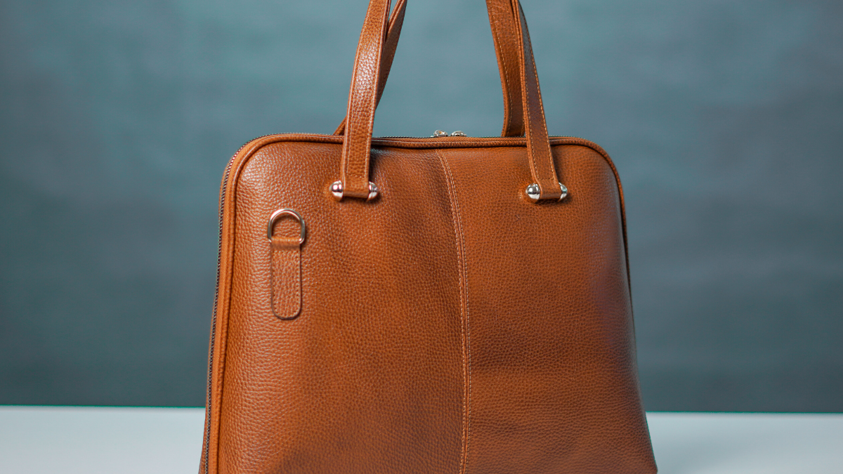Must-Have Anouk Handbags for Women: Deals from Myntra Big Fashion Festival 2025