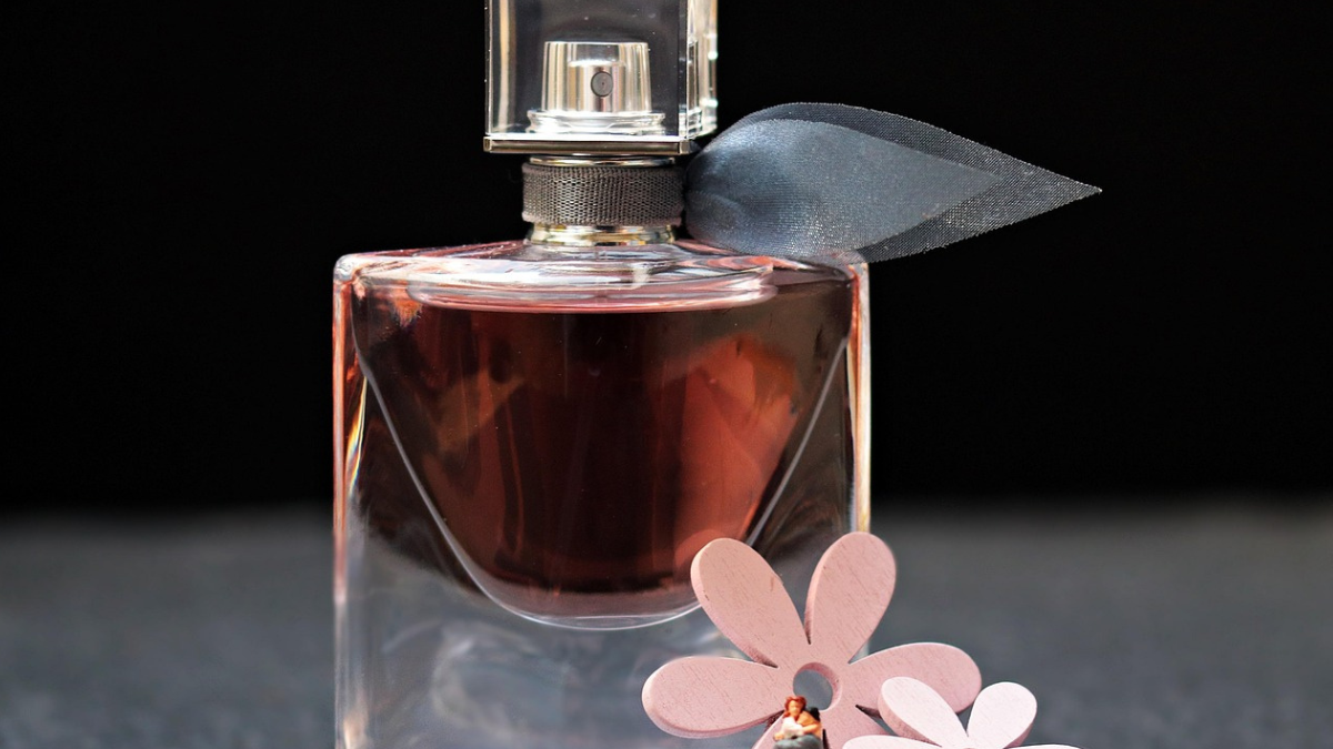 Top Perfumes for Men Under Rs. 2000 on Myntra