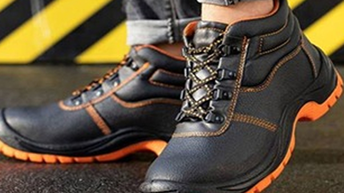 Best Branded Asics Shoes For Men on Myntra: Step Up Your Game Best Branded Asics Shoes For Men on Myntra: Step Up Your Game