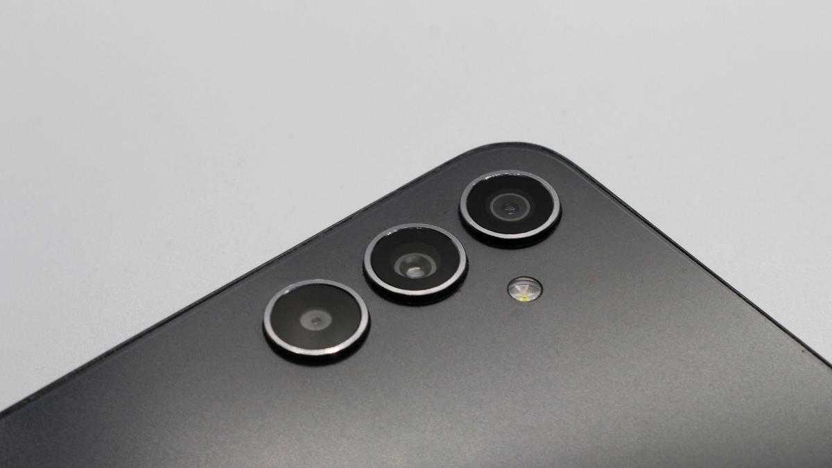 Amazon Sale 2025: Top 5 Samsung Electronics Worth Buying Right Now