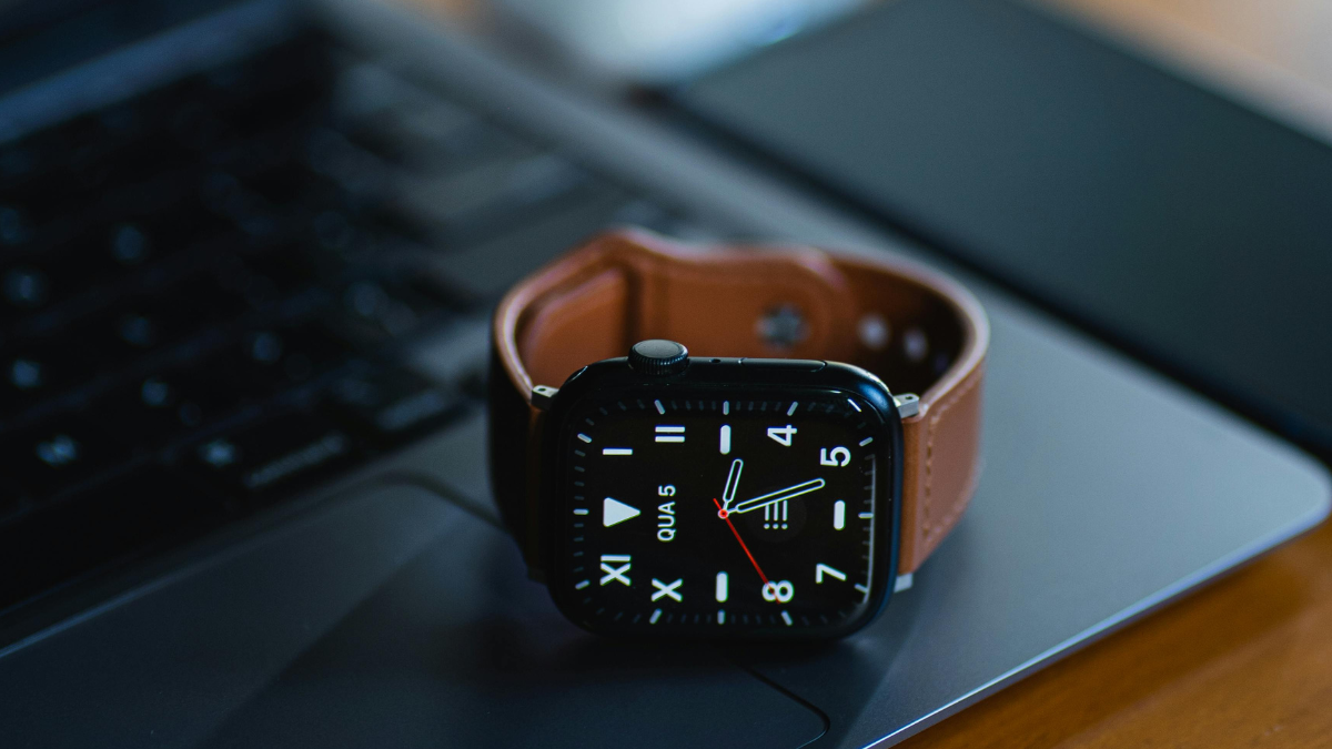 Amazon Sale 2025: Best Apple Watch Deals