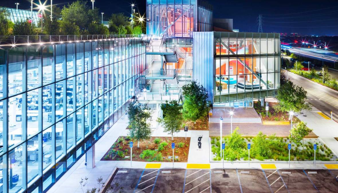 Facebook to Turn Menlo Park Headquarters Into COVID-19 Vaccination Site