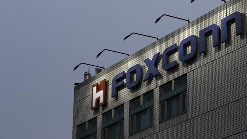 Taiwan's Foxconn Invests in Chinese Ride-Hailing Startup Didi Chuxing