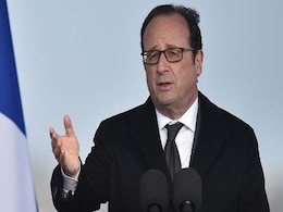 Francois Hollande Hails Calais 'Jungle' Camp Evacuation Francois Hollande Hails Calais 'Jungle' Camp Evacuation