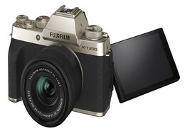 Fujifilm X-T200 Mirrorless Camera With 24.2-Megapixel Sensor, 4K Recording Launched in India Fujifilm X-T200 Mirrorless Camera With 24.2-Megapixel Sensor, 4K Recording Launched in India