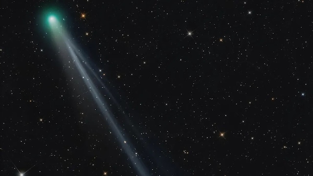 Solar Wind Cuts Comet Lemmon’s Tail In Rare Disconnection Event Solar Wind Cuts Comet Lemmon’s Tail In Rare Disconnection Event