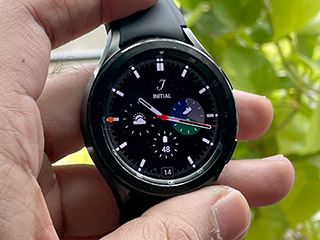 Samsung Galaxy Watch 4 One UI 8 Rollout Reportedly Paused as Users Highlight Battery, Sensor Issues