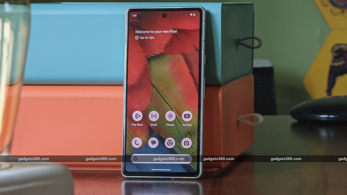 Google Pixel 7a Survives JerryRigEverything's Durability Test; Seems Better Than Pixel 7 Pro