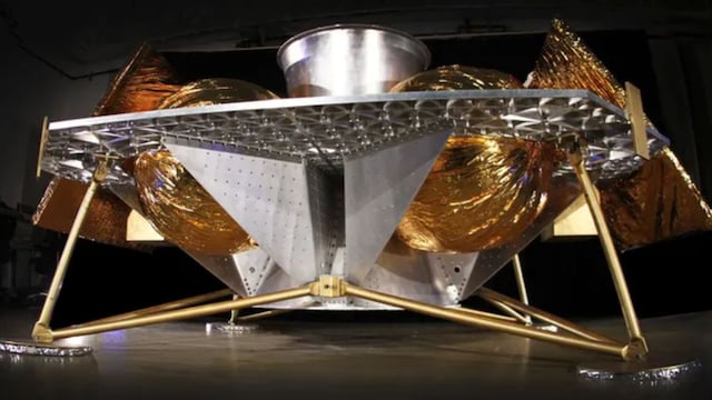 SpaceX Falcon Heavy Launch of Private Griffin Moon Lander Pushed to 2026 Amid Testing Phase SpaceX Falcon Heavy Launch of Private Griffin Moon Lander Pushed to 2026 Amid Testing Phase