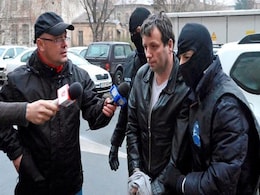 Romanian Hacker 'Guccifer' Sentenced to 52 Months in US Prison Romanian Hacker 'Guccifer' Sentenced to 52 Months in US Prison
