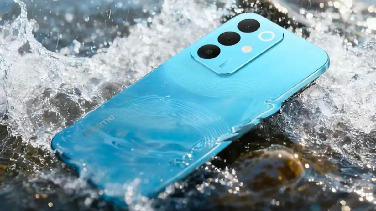 Realme 15x 5G সস্তায় 50MP AI সেলফি ক্যামেরা ও 7,000mAh ব্যাটারি সহ লঞ্চ হল