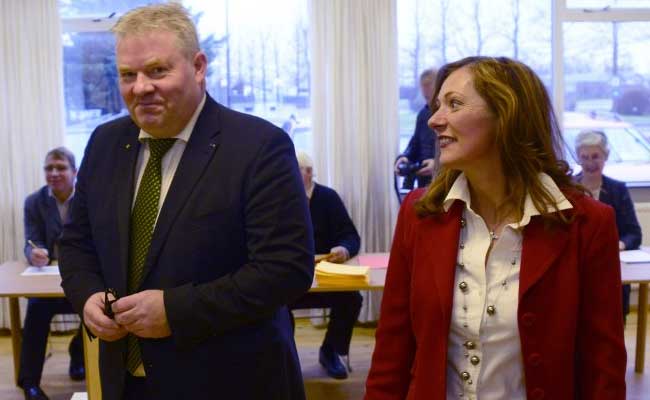 Iceland's 'Pirates' Eye Power In Snap Vote After Panama Papers Scandal