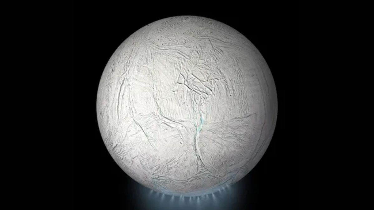 Boiling Oceans May Hide Beneath Icy Moons, New Study Suggests