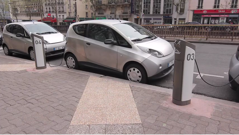 Researchers Develop Method to 'Instantly Recharge' Batteries