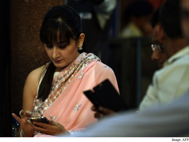 Government Mandates Indian Language Support on All Phones Sold From July 2017