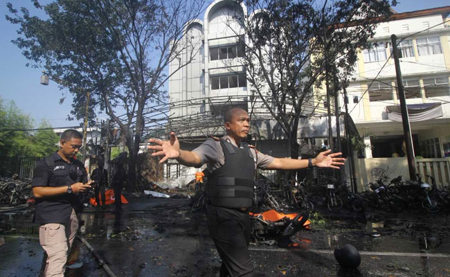 ISIS-Inspired Family Of 6 Kill Around 13 In Indonesia Church Suicide Attack