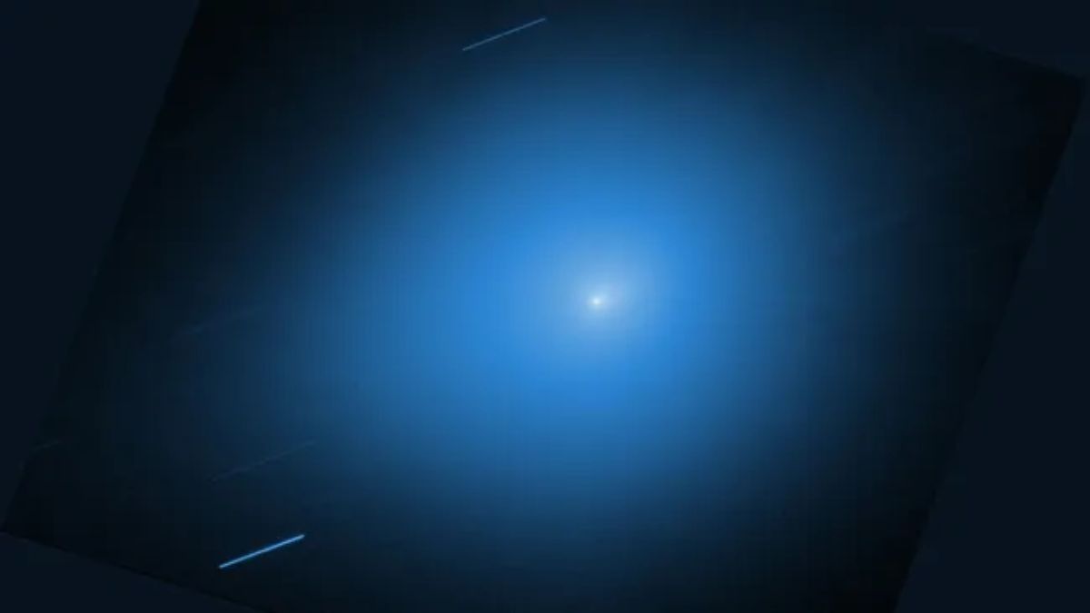 SPHEREx Captures Dramatic Outburst of Interstellar Comet 3I/ATLAS