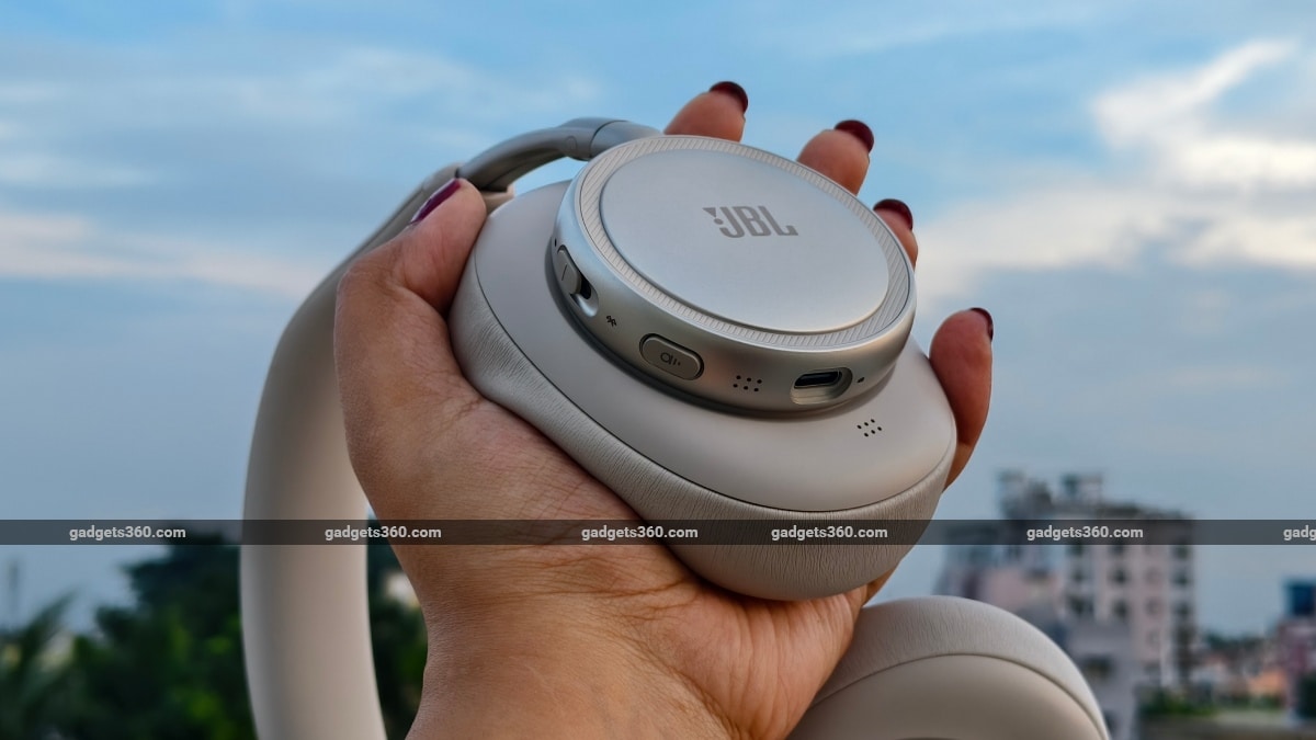 JBL Live 780NC gadgets 360 review inline4 JBL Live 780nc