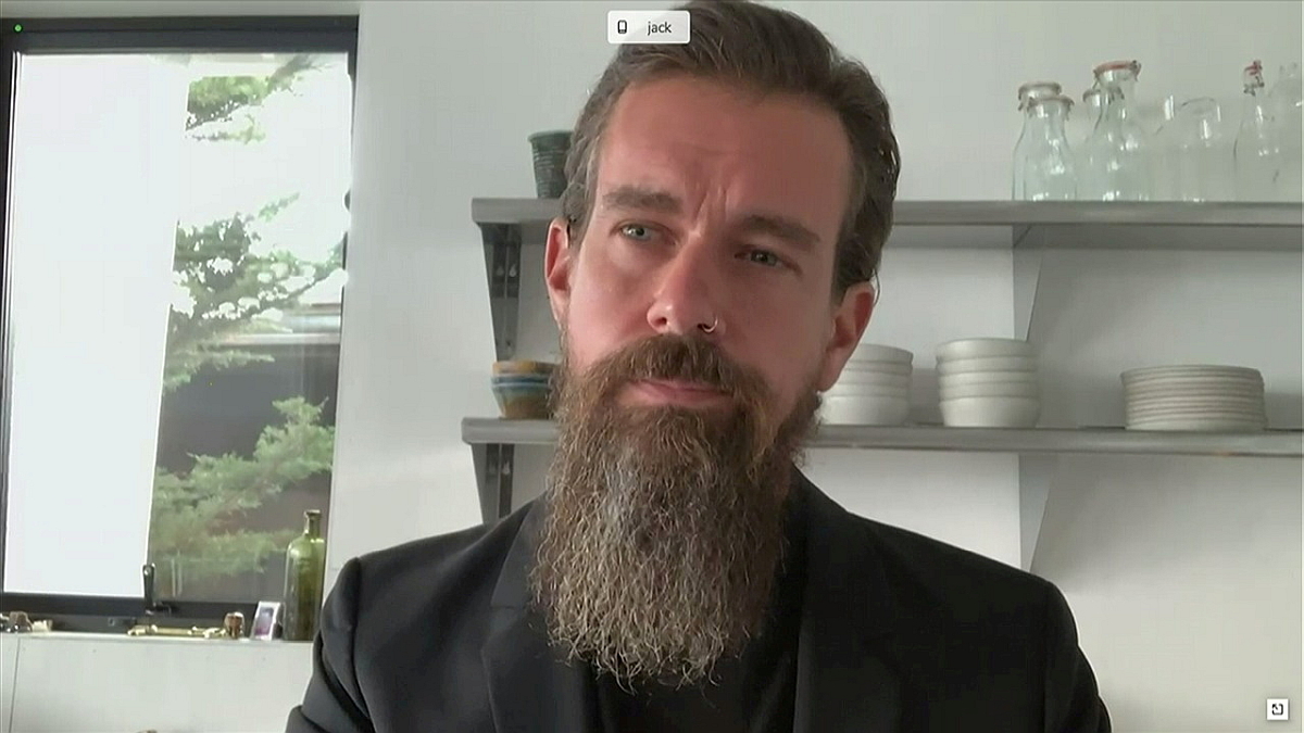 Jack Dorsey Suggests Third-Party Hack to Change Twitter Feed, Trolls Ethereum