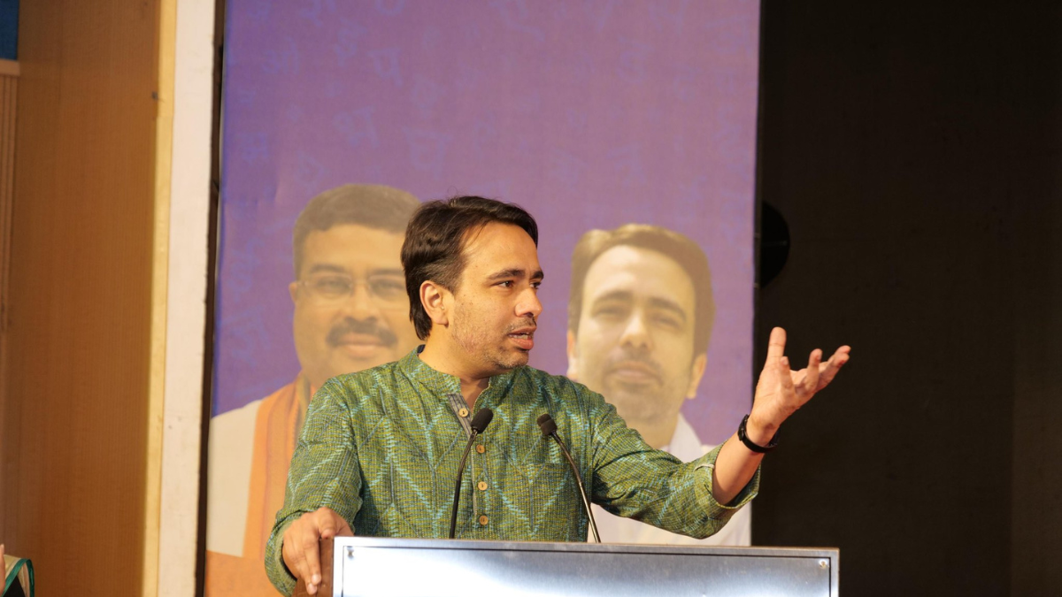 Union Minister Jayant Chaudhary, Wife Disclose Over Rs. 43 Lakh in Crypto Assets