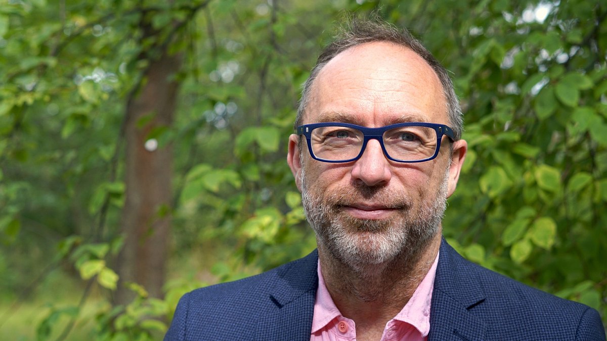 Wikipedia Co-Founder Jimmy Wales Is Auctioning First-Ever Wiki Page Edit as NFT