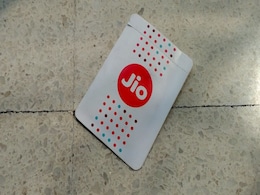 iPhone 7 RED Launch, Reliance Jio vs. Airtel, Xiaomi Redmi 4A Idea Offer, and More: Your 360 Daily iPhone 7 RED Launch, Reliance Jio vs. Airtel, Xiaomi Redmi 4A Idea Offer, and More: Your 360 Daily