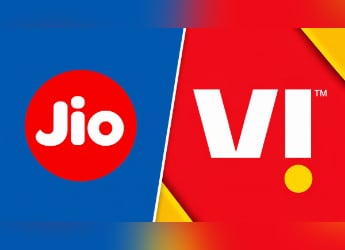Jio 449 নাকি Vi 451, মাত্র 2 টাকার পার্থক্যে কোন প্ল্যান বেশি লাভজনক?
