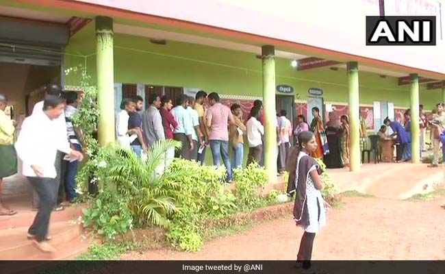 10.6 Per Cent Polling Till 9 AM As Karnataka Votes For New State Government