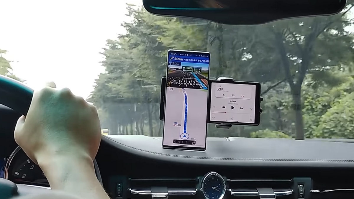 LG Wing Leaked Video Offers First Look at Unique T-Shaped Dual Screens in Action