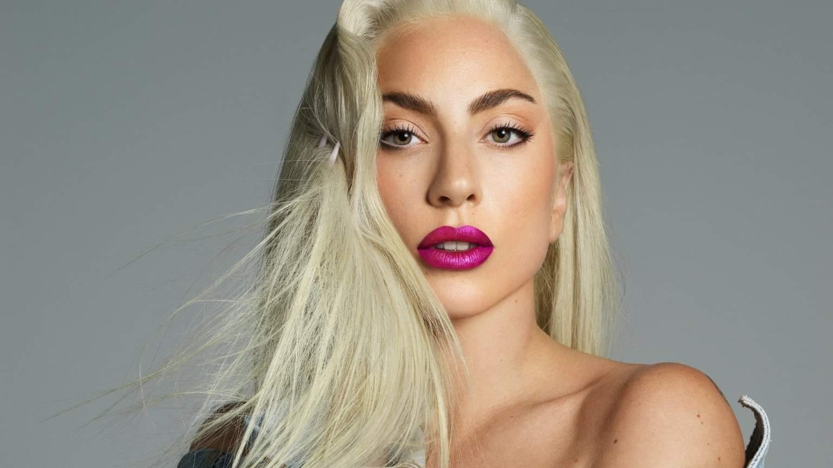 Joker 2: Lady Gaga Reportedly in Talks to Play Harley Quinn Opposite Joaquin Phoenix