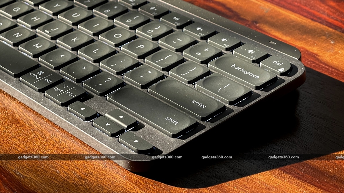 Logitech MX Keys Mini Review 