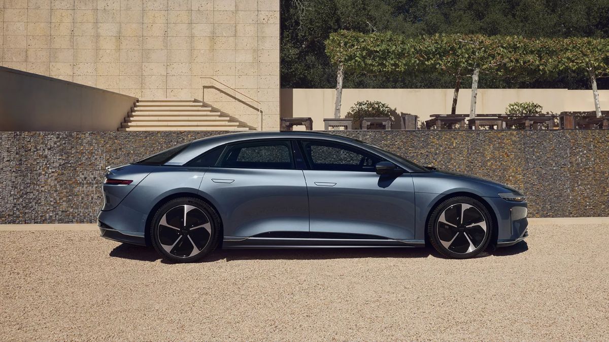 EV Startup Lucid to Lay Off 1,300 Workers to Cut Costs, Will Incur Up to $30 Million in Related Charges