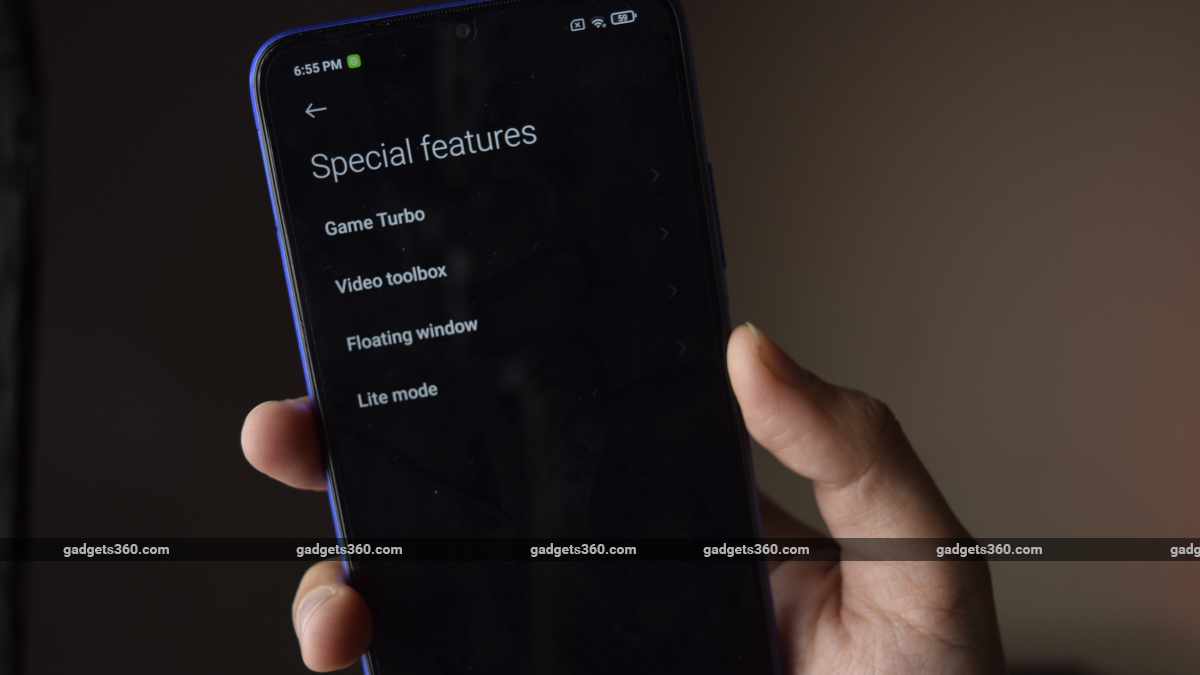 MIUI 12 Hidden Features: Watch YouTube Videos in Background Without Premium, Custom Boot Animation