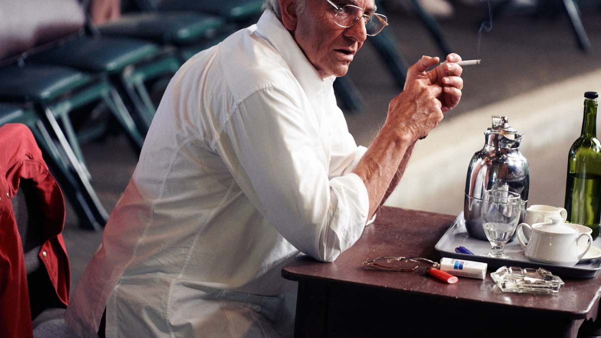 Maestro First Look: Bradley Cooper Looks Unrecognisable as Legendary Conductor Leonard Bernstein