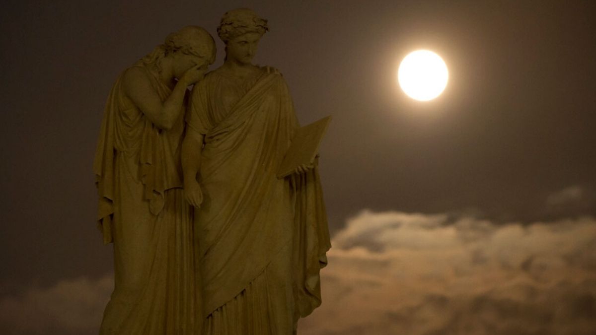 March Supermoon 2020: What Is It, Timings, and How Can You Watch the Worm Moon Live?