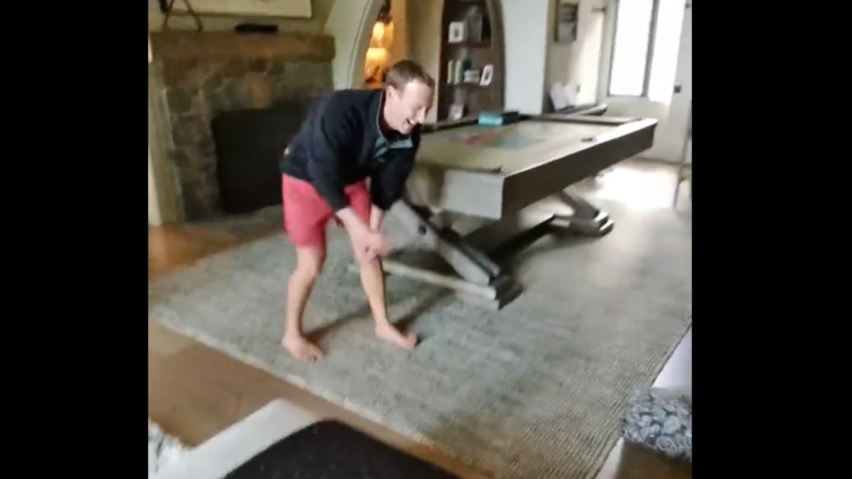 Mark Zuckerberg Hit by Pillows in Video Likely Shot With Ray-Ban Stories. Jack Dorsey Says It's Fun