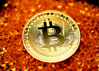 Crypto Traders Await US Fed Signals as Bitcoin Price Drops to $91,900