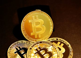 Bitcoin Trades Flat as Crypto Markets Consolidate After Volatile Start