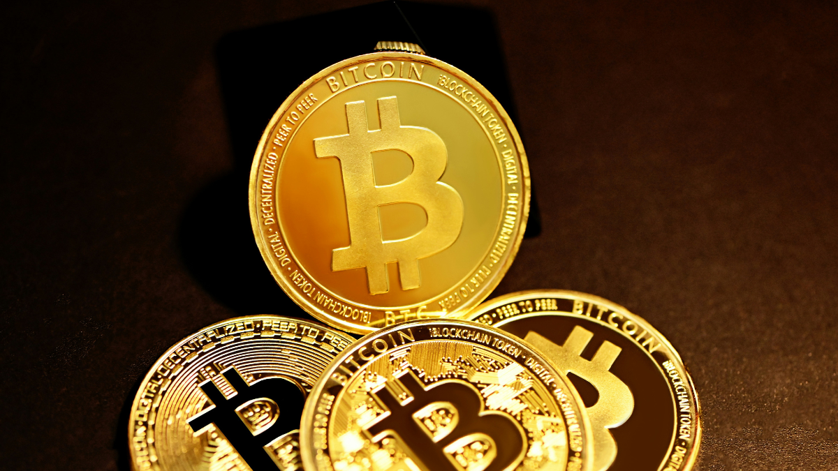 Bitcoin Trades Flat as Crypto Markets Enter Consolidation Phase, Traders Remain Cautious