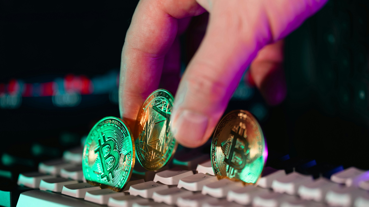 Bitcoin Faces Pressure as Traders Remain Cautious Ahead of Anticipated US Policy Decision Bitcoin Faces Pressure as Traders Remain Cautious Ahead of Anticipated US Policy Decision