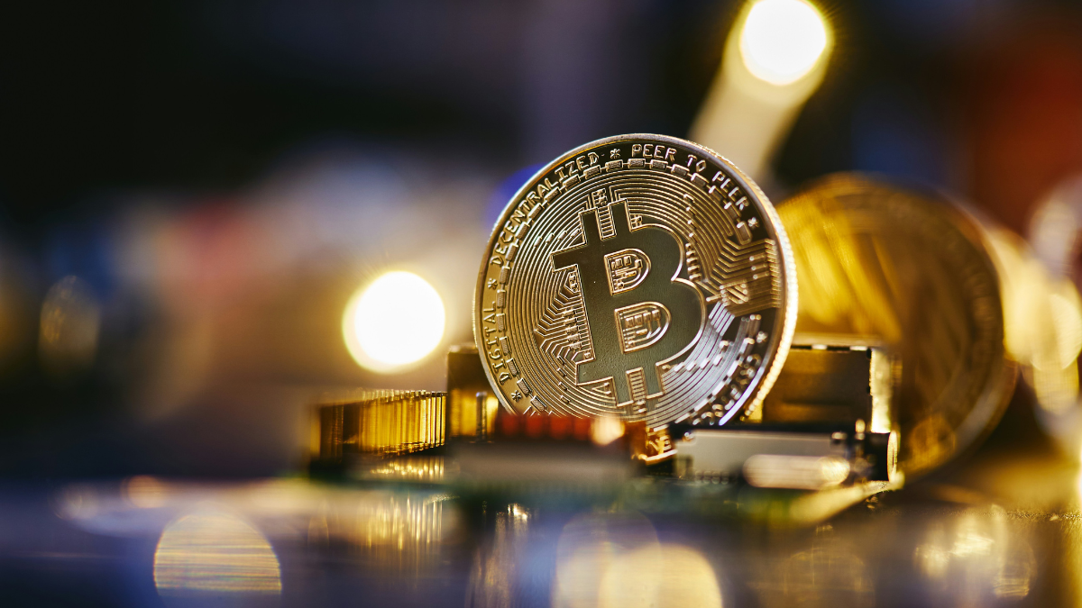 Bitcoin Rally Pushes Price to $115,500 as Softer Inflation, ETF Inflows Boost Market
